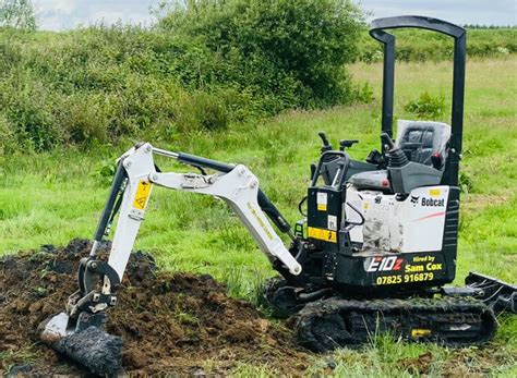 mini digger hire braunton